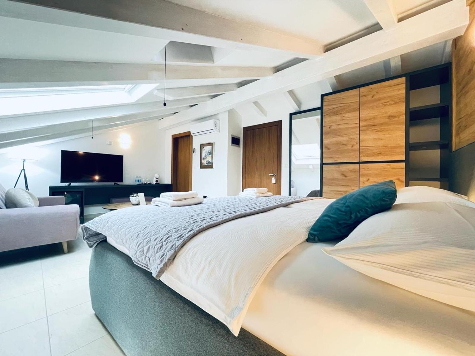 Fazana City Rooms With Free Parking Eksteriør billede